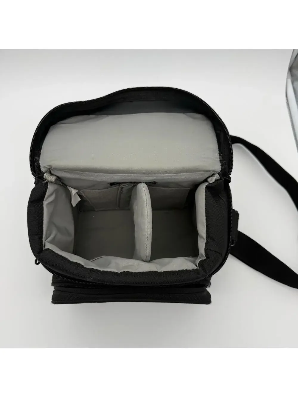 Lowepro EX160 Arctic Black Digital Camera Pouch Shoulder Bag 9”x5”x7”